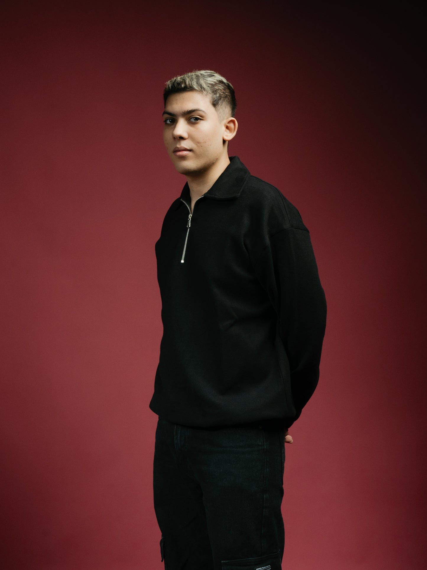 Black Quarter zipped Pullover